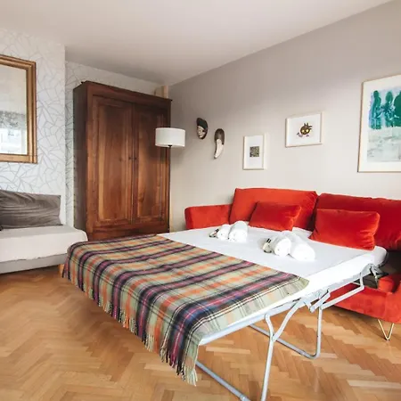 Guestready - De Charme Près Du Buttes Chaumont * Parigi